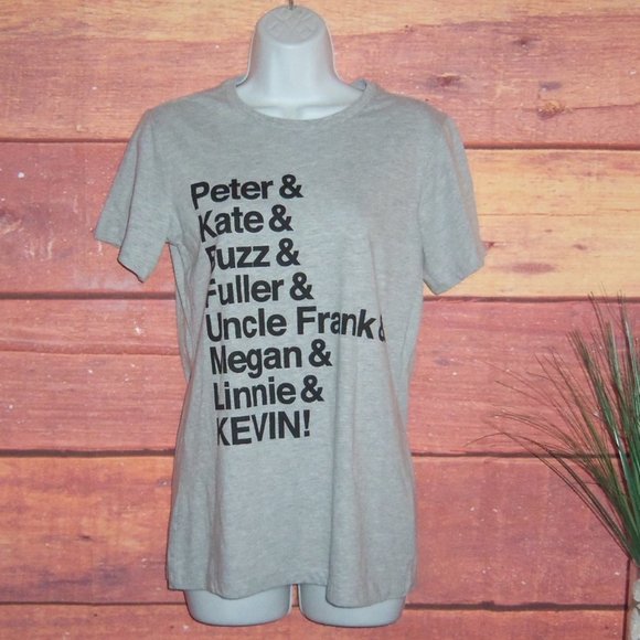 Home Alone Character Names T- Shirt - Large NEW - Picture 3 of 7